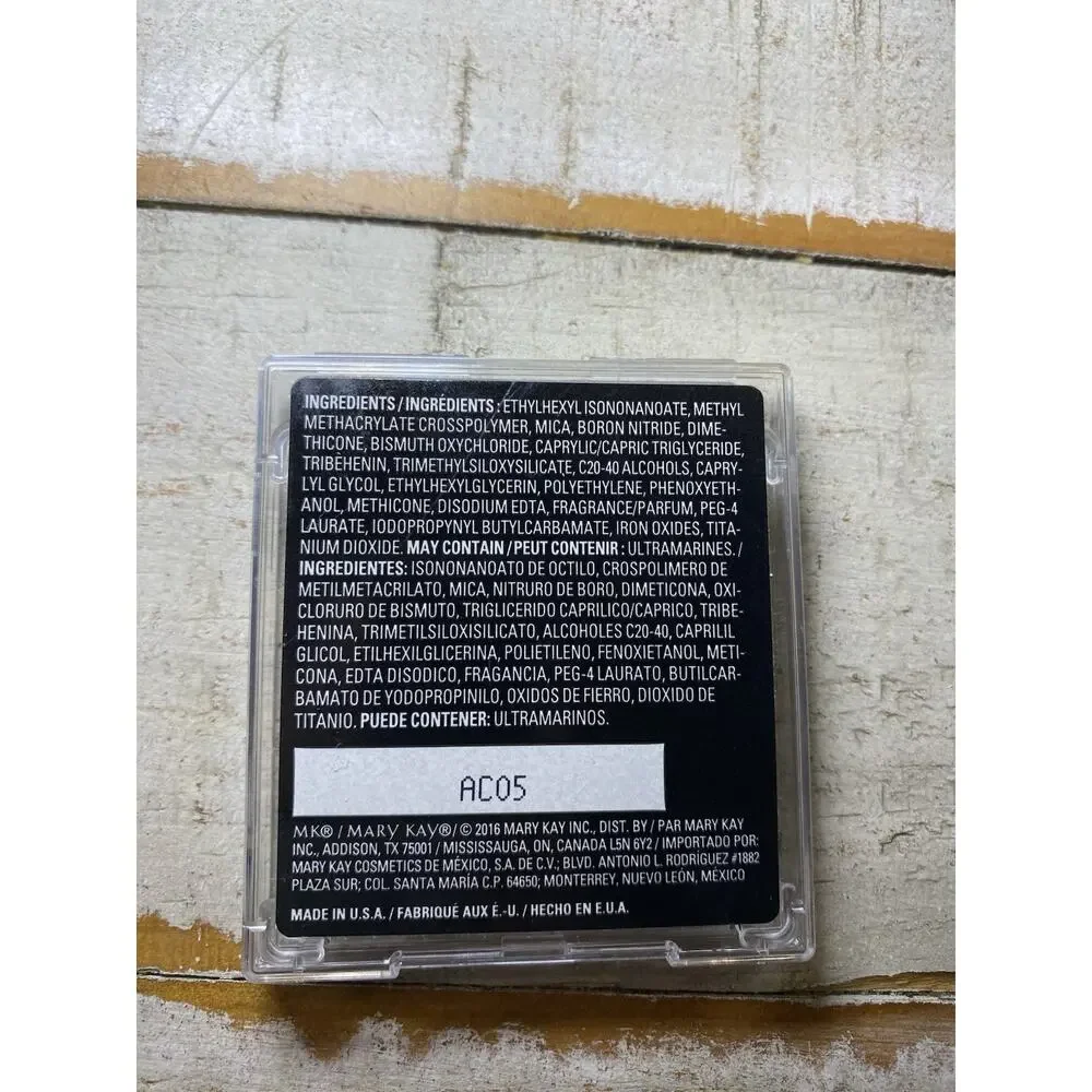 Mary Kay BEIGE 5 Endless Performance Creme to Powder Foundation .35 oz